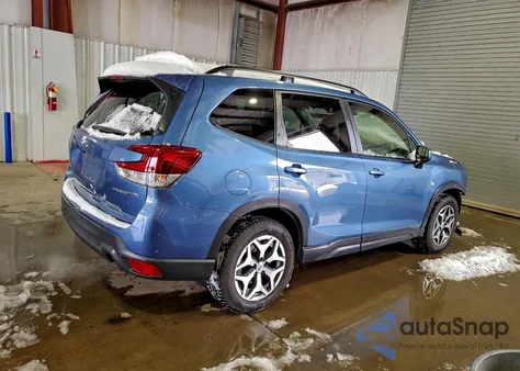 2019 Subaru Forester Premium из США, поврежденный, VIN JF2SKAGC9KH423030